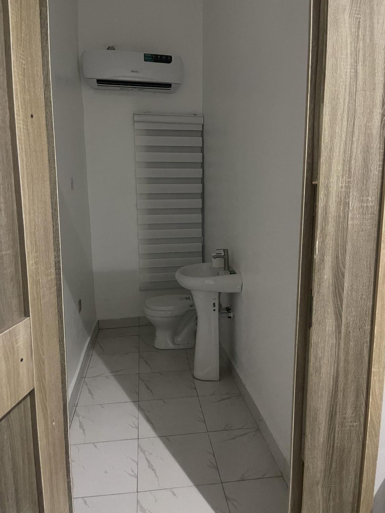 Murphy'S Mansion Resort Umuahia Екстериор снимка
